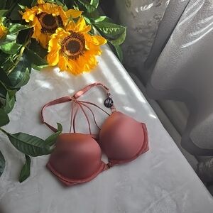 Victoria's Secret Rose Pink Bombshell Pushup Bra